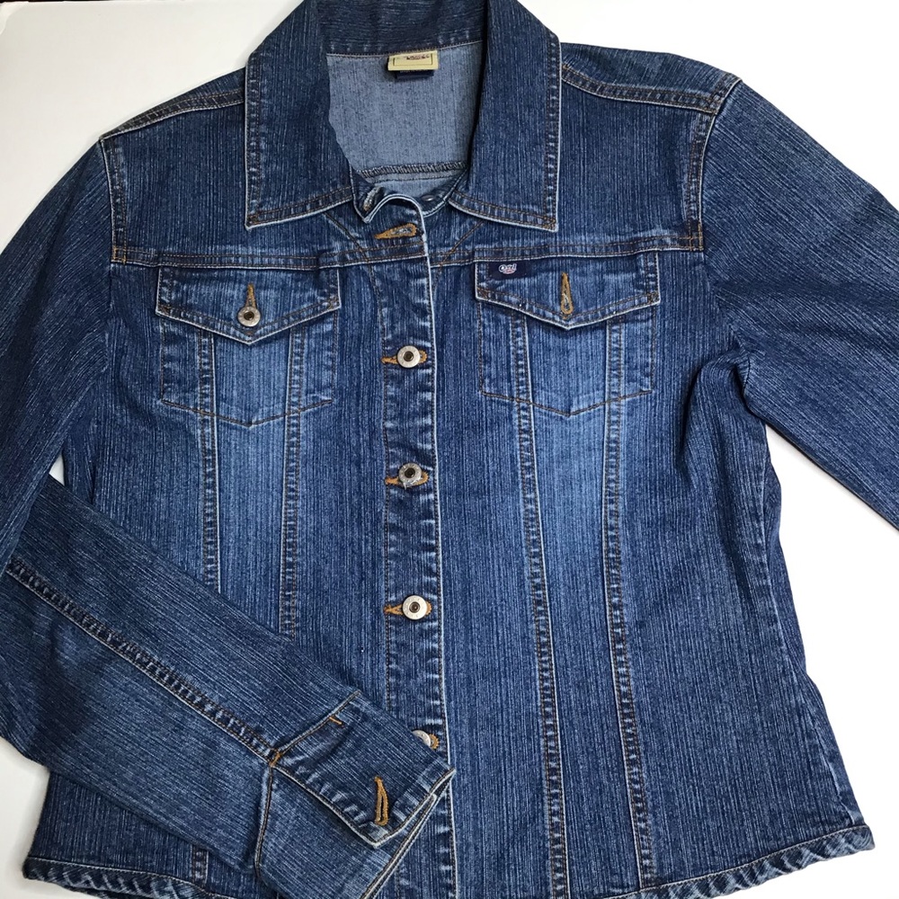 Denim jacket - Picture 2 of 8